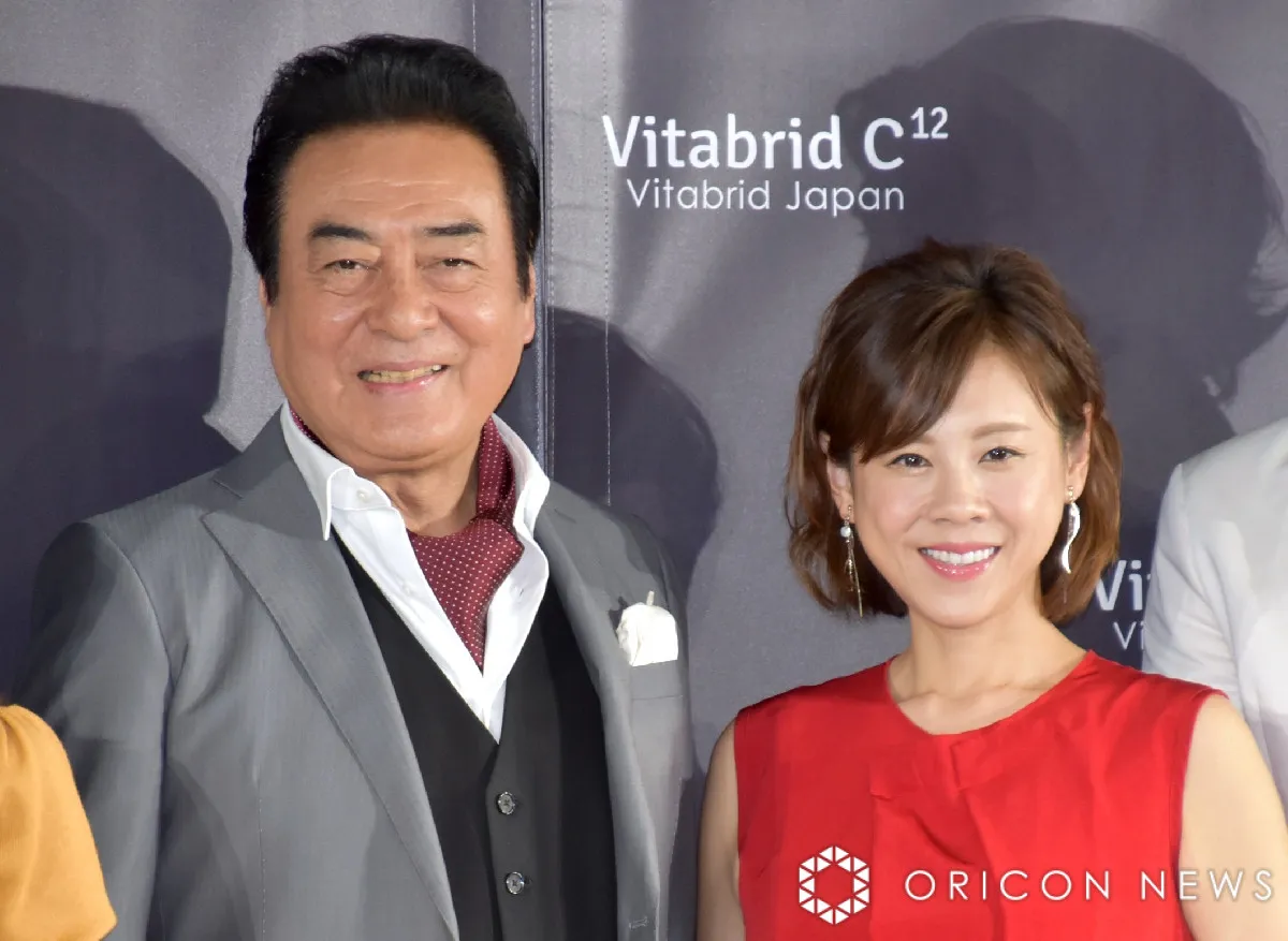 高橋英樹、娘宅の“広々した庭”で芝刈り手伝う　高橋真麻がオフショット紹介「じぃじが汗だくになりながら芝を刈ってくれ、感謝しかありません」