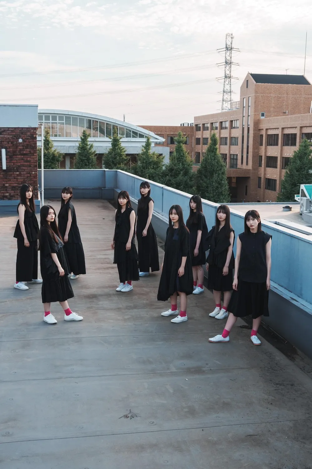 櫻坂46四期生9人が魅せる“圧倒的存在感”　50ページ大特集で迫る