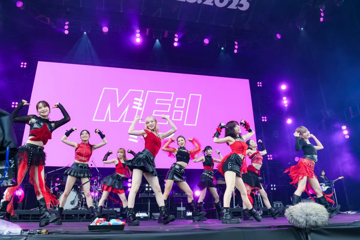 ME:I、初の全編生バンドで『ROCK IN JAPAN』出演　フェスならではのメドレーも