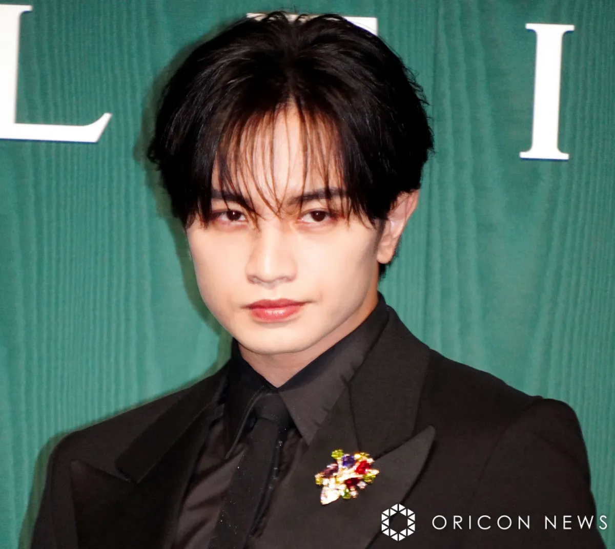 中島健人、『ブルガリ』イベントで“ケンティー節”　ジュエリー＆ブラックスーツもさすがの着こなし