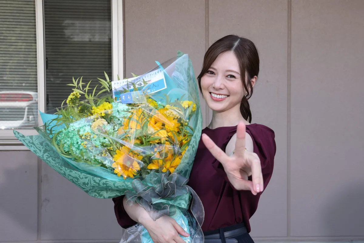 『最後の鑑定人』白石麻衣、撮了に笑顔「指紋に気をつけたい（笑）」【コメントあり】