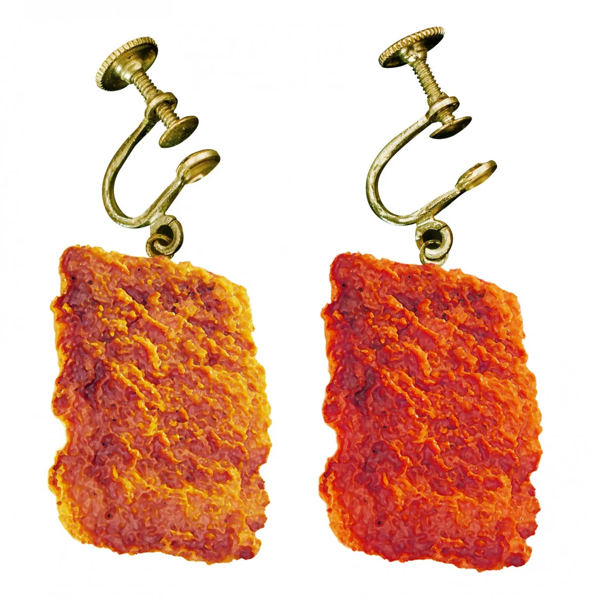 ファミチキ風のイヤリングやキャリーバッグ当たる「あげあげ祭」開幕、SNS反響「ちょっと欲しい」「めっちゃオモロイ」