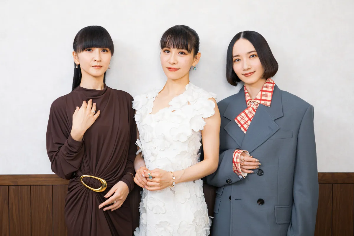 Perfume、昼の生番組出演に「普通の服で踊っているの大好物」「昔から雰囲気が全く変わってない」「ずっとかわいい〜」反響