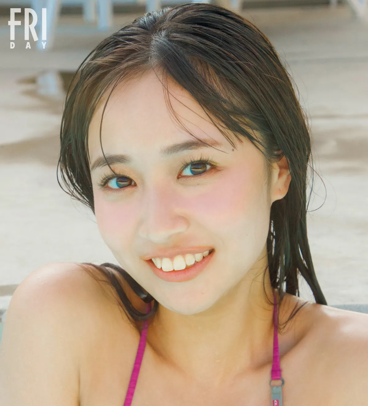 “グラビア界の新星”溝端葵、デビュー半年で快進撃　『FRIDAY』表紙＆巻頭9Pに抜てき