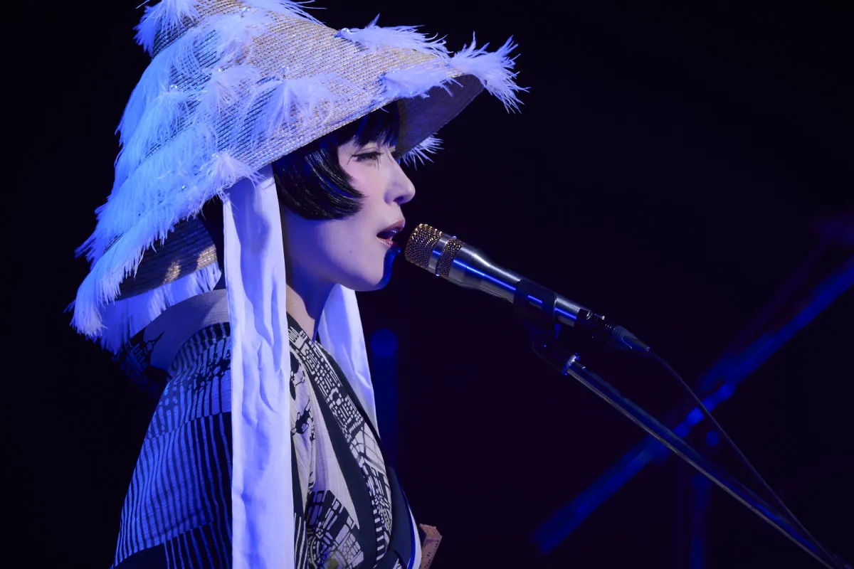 椎名林檎と岡村靖幸、ロバート・グラスパーが同じステージに立つ奇跡――ドラマー・石若駿が躍動した『JAZZ NOT ONLY JAZZ II』【ライブレポート】