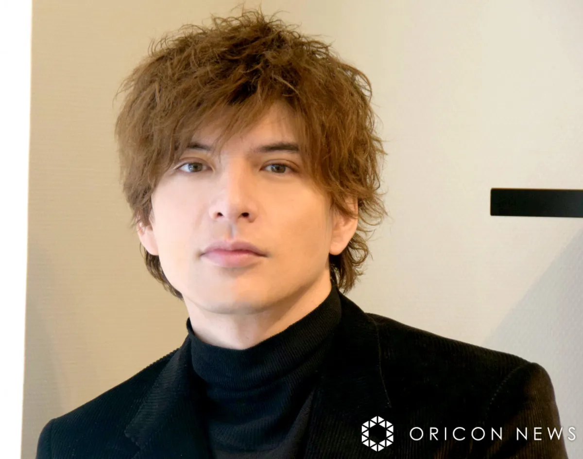 城田優、「あの時から10年」大親友・志尊淳と“密着”2ショット　志尊もコメント「誰がなんと言おうと俺が優を守る」
