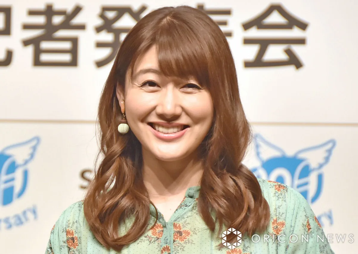 安めぐみ、長女＆次女の仲良し姉妹ショット「ママにそっくりになってきましたね」「良い写真」