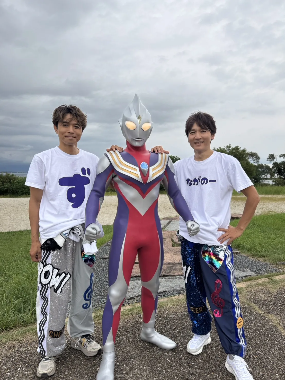 長野博＆井ノ原快彦「TAKE ME HIGHER」披露で“ウルトラマンティガ”サプライズ出演