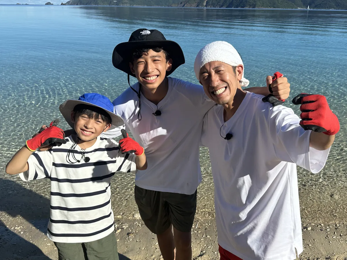 カジサック、長男＆次男と『脱出島』参戦　親子でキャッチボールを楽しむ姿も