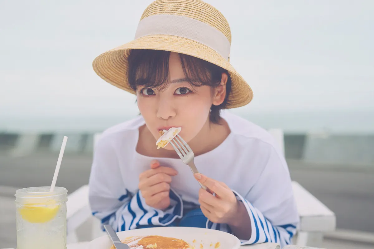 伊原六花、2026カレンダー発売決定　『多幸感』をテーマに完全撮り下ろし「食べて、笑って、食べての撮影でした」