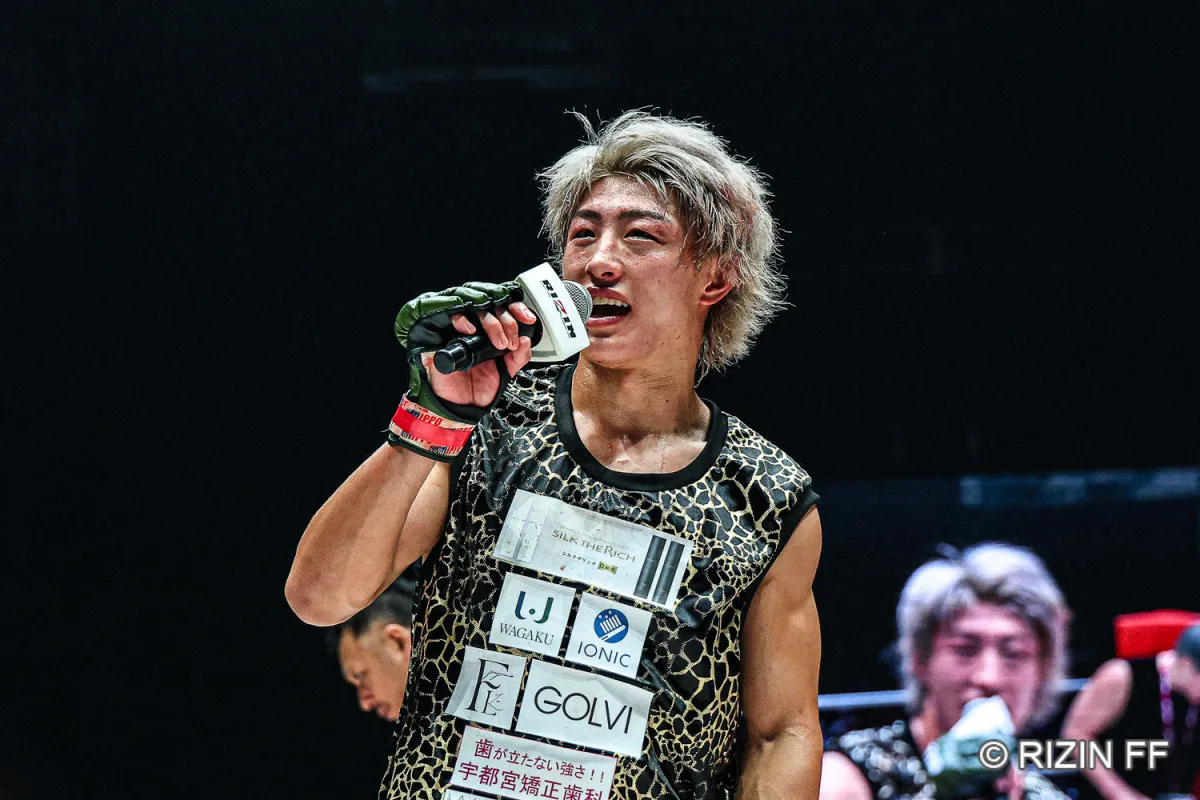 【RIZIN】冨澤大智が平本丈に勝利！寝技しのぎ得意の打撃で因縁対決を制す　大みそかに篠塚辰樹との再戦アピール
