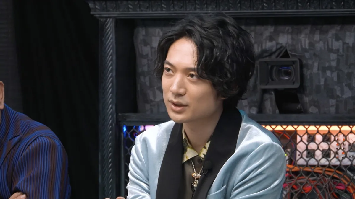 早大卒・友田オレ、香港の悪の巣窟「チョンキンマンション」潜入　膨大な数の監視カメラを確認