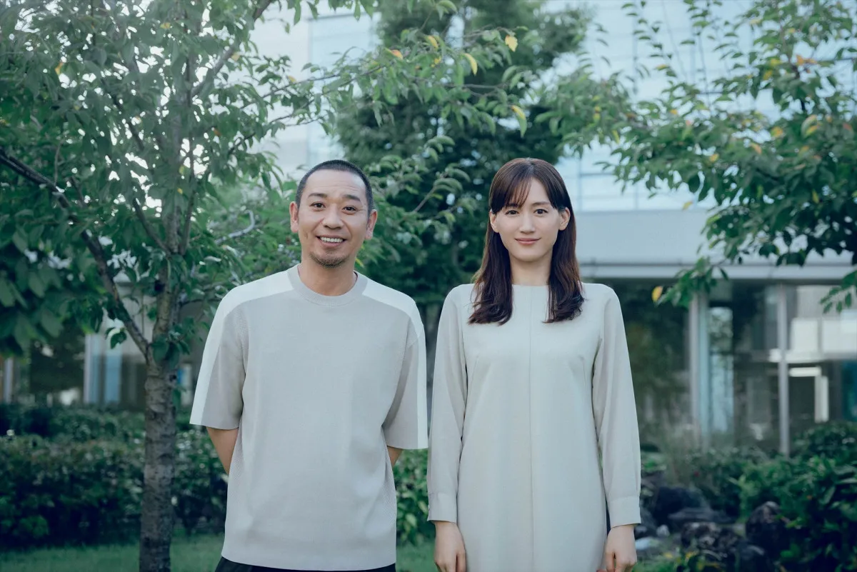 千鳥・大悟、映画“初”主演に「ビビッてます」　綾瀬はるかと“初”共演で夫婦役　是枝裕和監督『箱の中の羊』2026年公開へ