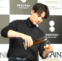 福士蒼汰、ウイスキーは「俳優仲間と」 意外に合う料理も提案