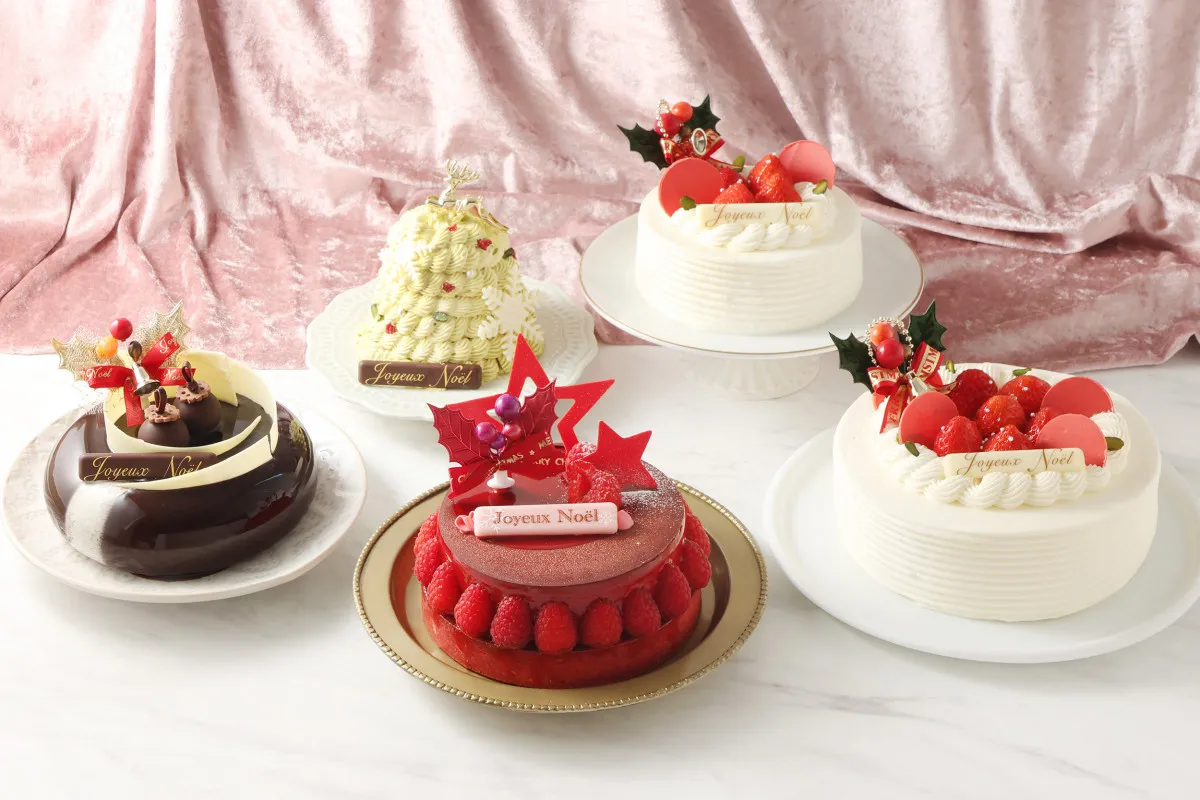 セバスチャン・ブイエ、苺やショコラがきらめく2025年クリスマスケーキ登場　「まさに“苺の庭”…」限定ケーキも