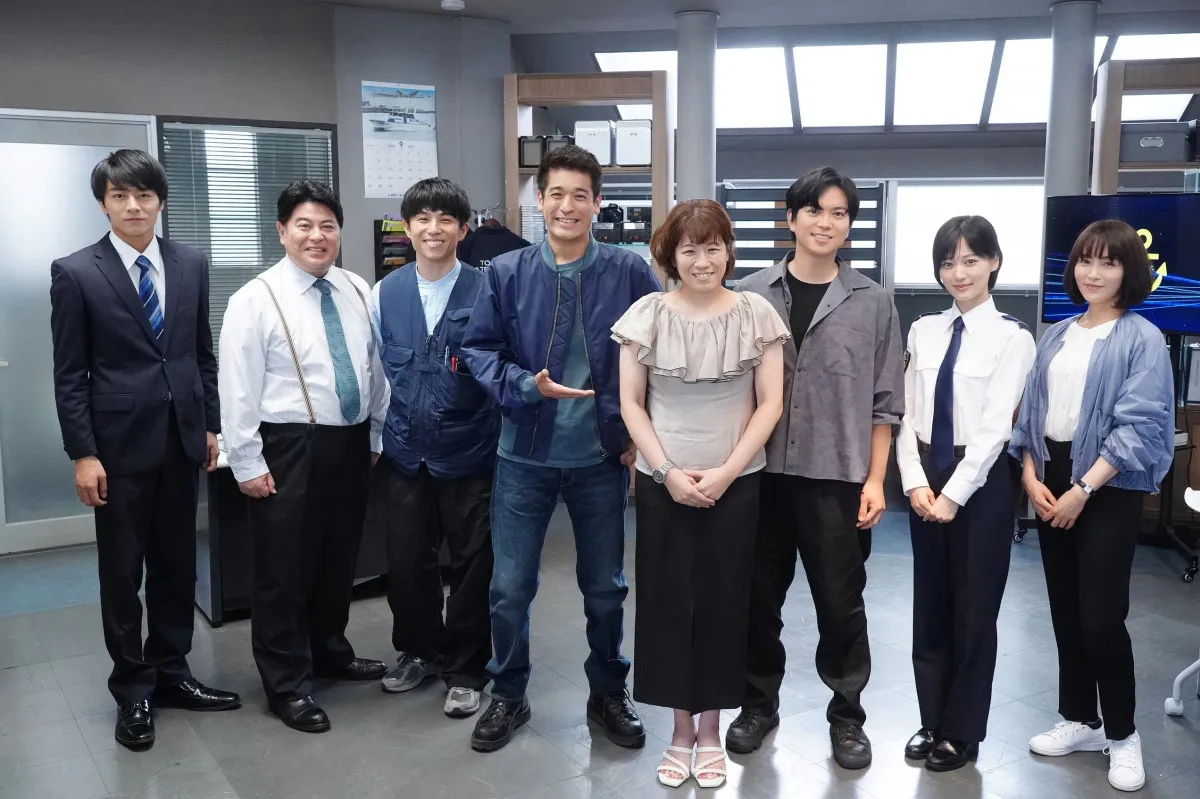 『新東京水上警察』原作者・吉川英梨氏、“チーム碇”と対面　主演・佐藤隆太に「お任せします！」【コメントあり】