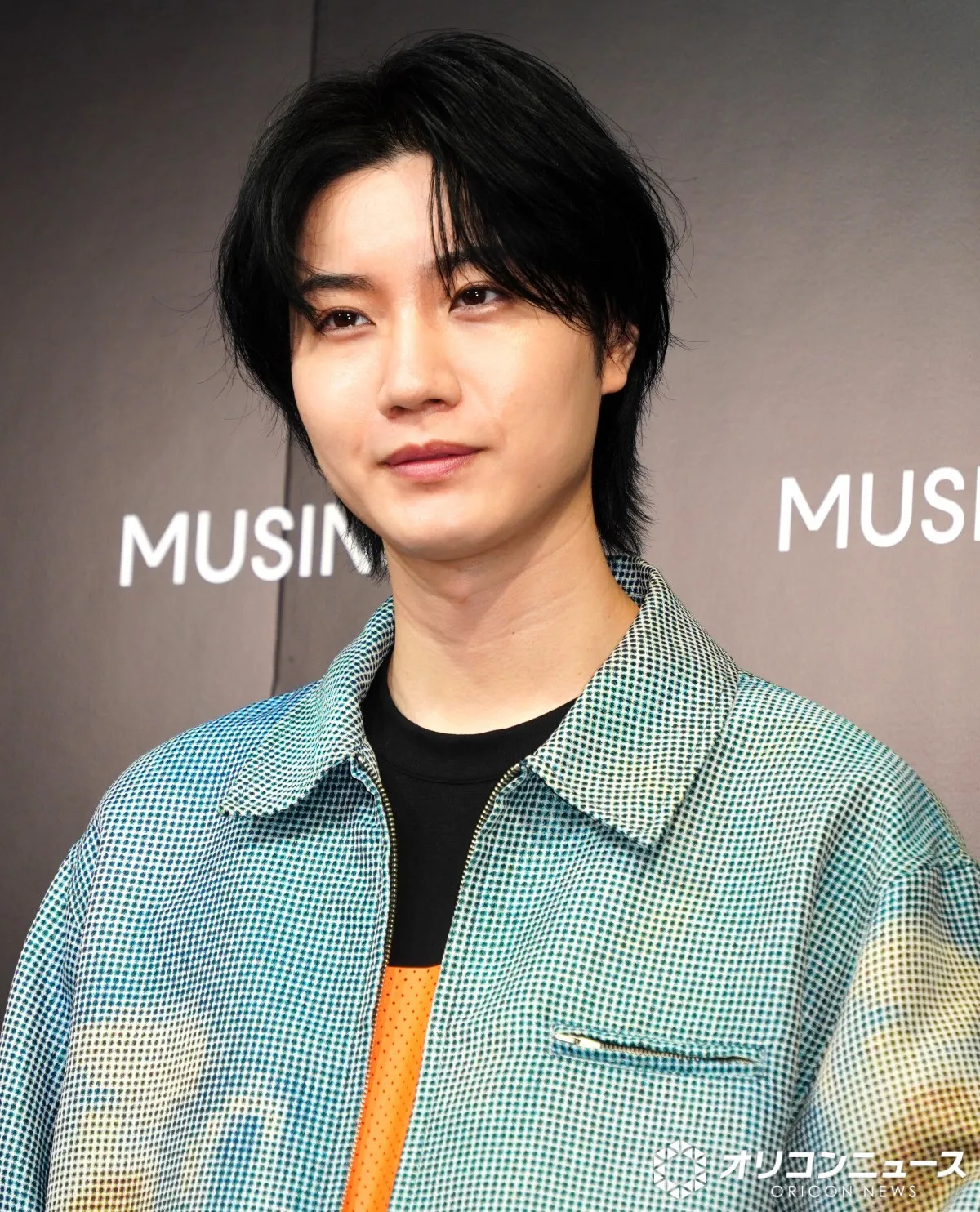 桜田通、“自分らしさ”にのぞく真面目な一面　秋冬の注目ファッションで「韓国の街並みを歩いてみたい」