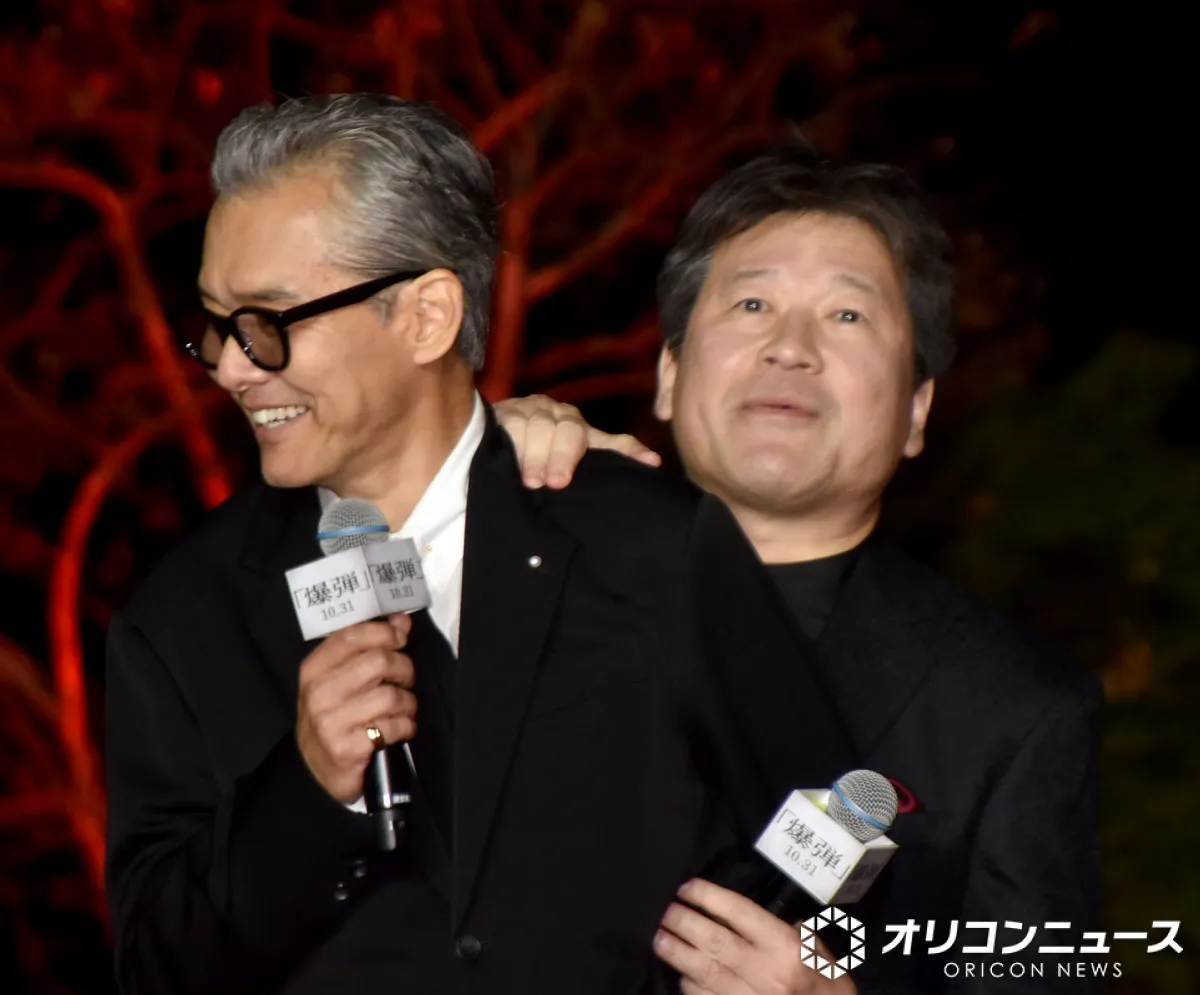 渡部篤郎、ダンディな声に会場から黄色い悲鳴　佐藤二朗は被せボケに大ツッコミ