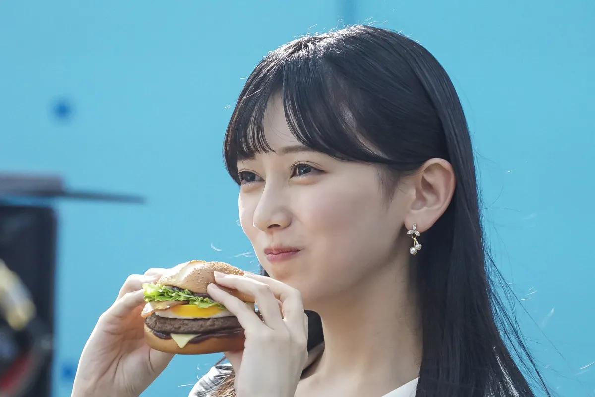 池田瑛紗、“乃木坂46”と“東京藝大生”の両立は「分けたことがない」　堺雅人が対談で感銘【インタビュー全文】