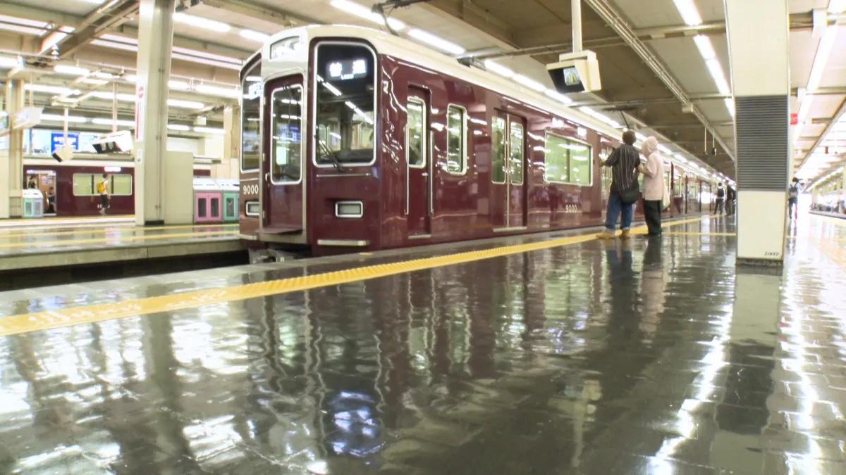 「鉄道王国・大阪」の謎解明　阪急梅田の床、大阪メトロの空調、近鉄の優しさ、京阪の謎駅名、南海の激レア電車