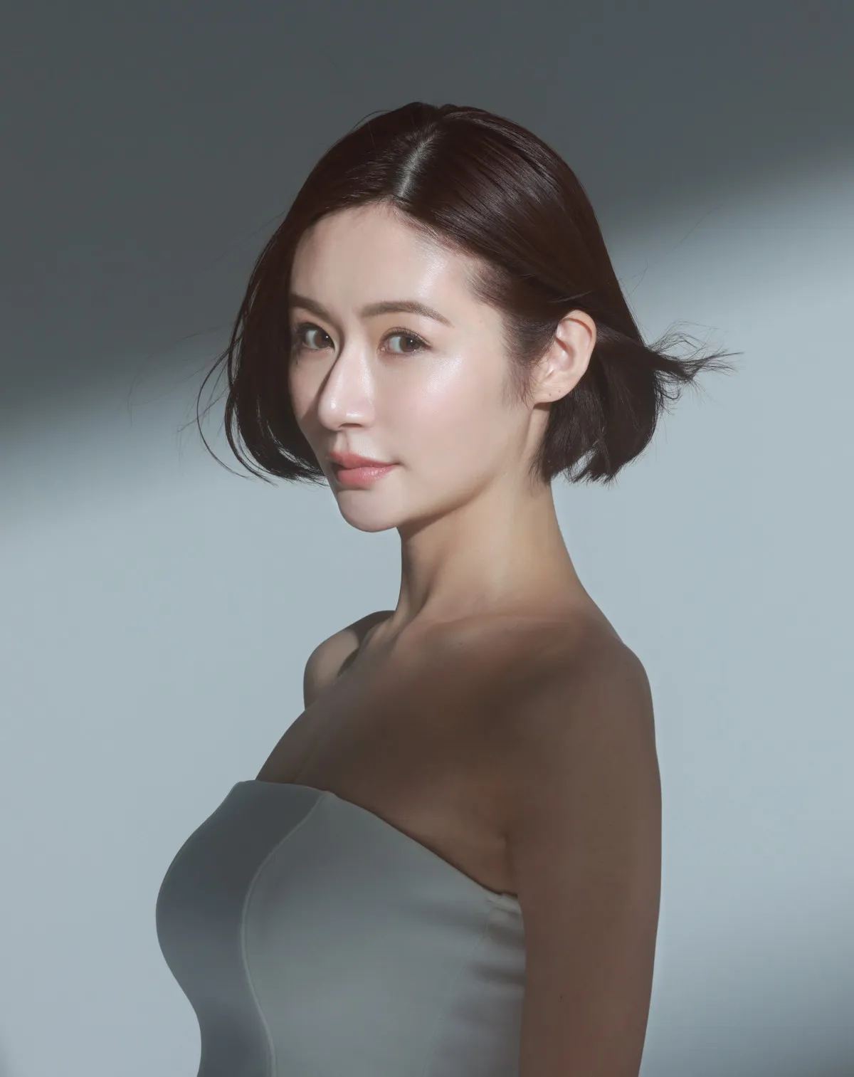 黒木啓司さんの妻・宮崎麗果、ブランドバッグがずらりと並ぶクローゼットを紹介「なんて豪華な」「ショップにしか見えません」