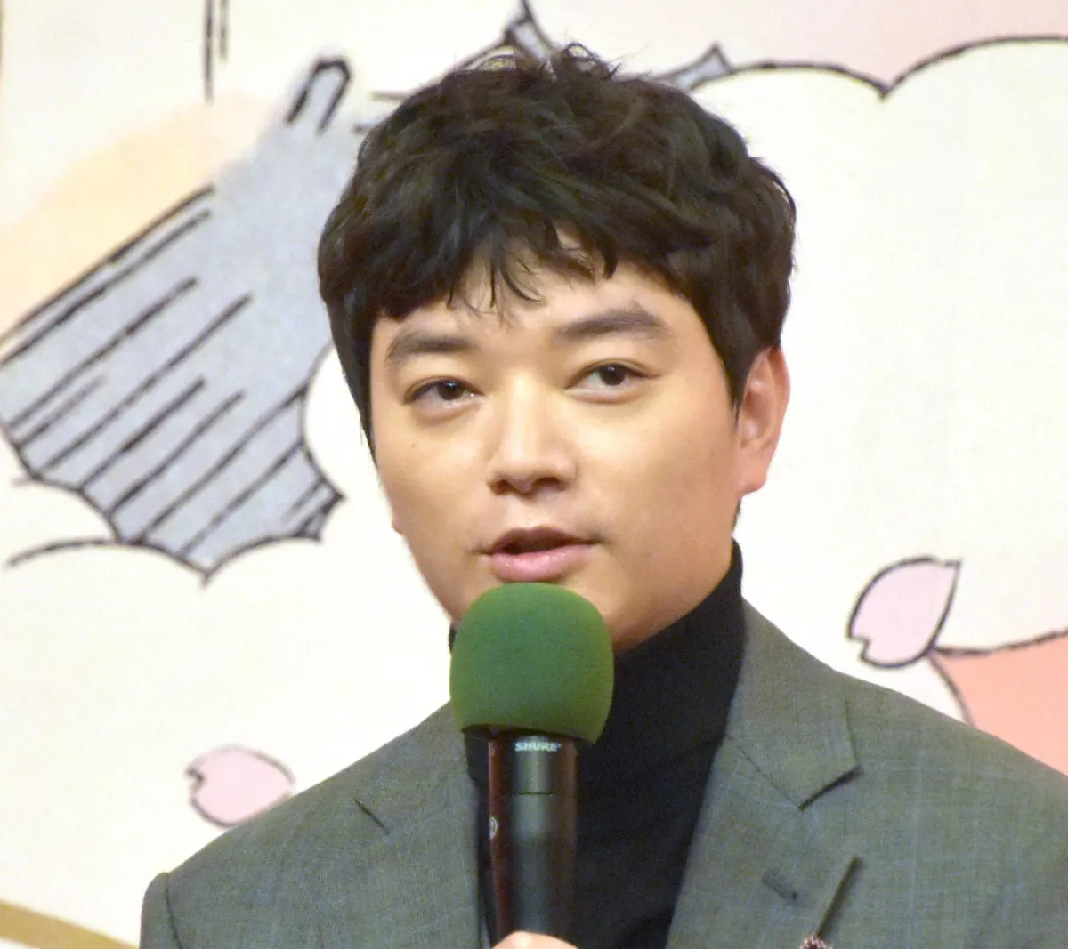 染谷将太、“妻”との2ショット「末永くお幸せに」「お似合いの夫婦ですね」　『べらぼう』で藤間爽子と共演