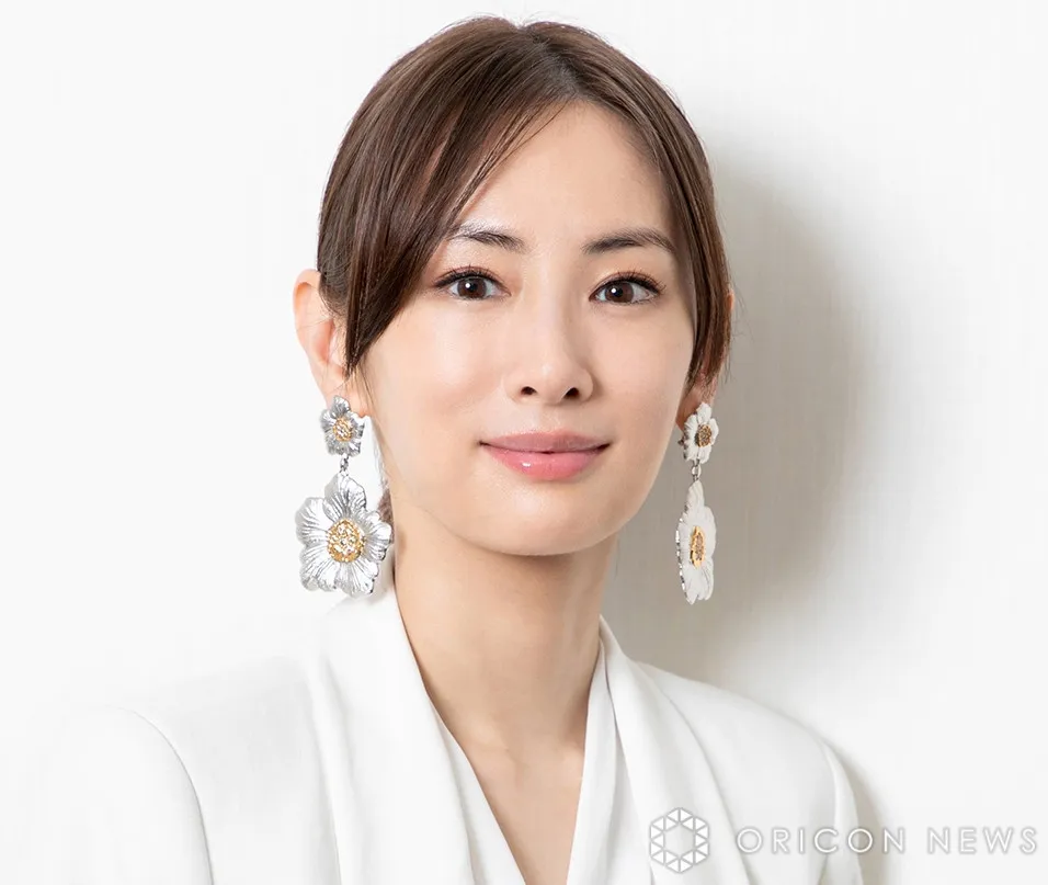 北川景子、家族でディズニー満喫　俳優仲間・高橋光臣ファミリーとオフ楽しむ「貴重なフォト」「家族ぐるみのディズニー良きですね」