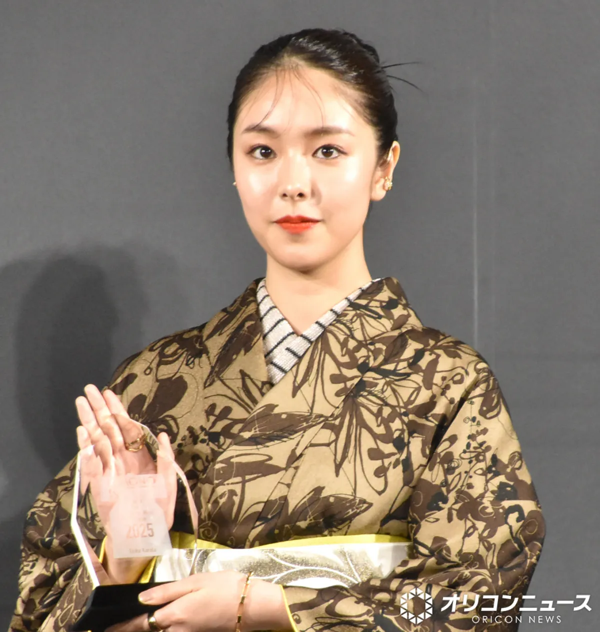 唐田えりか、着物姿でランウェイに　演じるこだわりも語る「生活している時間がお芝居とかに反映されていく」