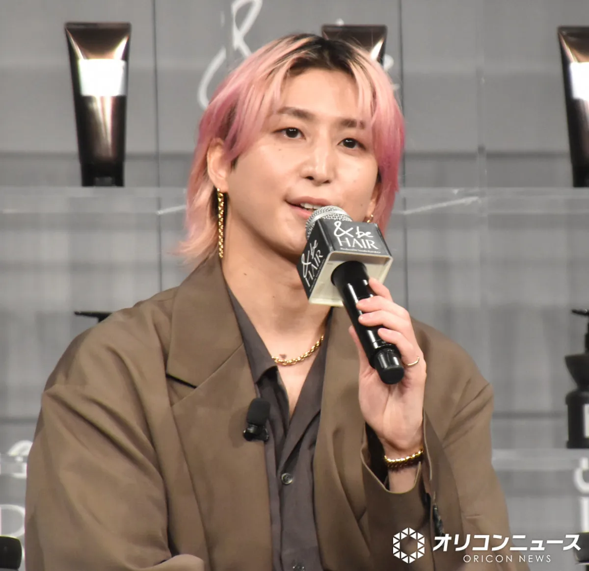 佐久間大介、初対面の川口春奈から急に聞こえた“大介さん”にびっくり　まさかの勘違いで苦笑い「俺じゃなかった」