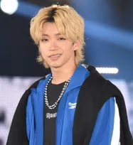 森愁斗、“イメチェン”新ヘア披露「色気出ちゃってる」「短いのも長いのも似合っちゃう」