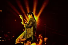 福山雅治、35周年ツアー完走　ファイナルの福岡公演で響かせた「道半ばの未熟者」のSOUL