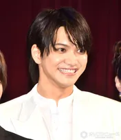 三浦宏規、ミュージカル『DEATH NOTE』L役の苦悩　体育座りのまま歌げいこで「失礼なやつに思われないかすごく不安だった」