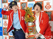 【キングオブコント】ロングコートダディ“ラスト”で優勝つかむ　トップバッターからの快挙に“自画自賛”