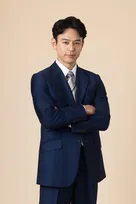 『ザ・ロイヤルファミリー』栗須栄治役に妻夫木聡　キャラクター紹介（1）