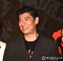 高嶋政宏、小さいおじさんがハマり役「こんなピッタリの役はありません」　オダギリジョー監督の感想NGにツッコミ