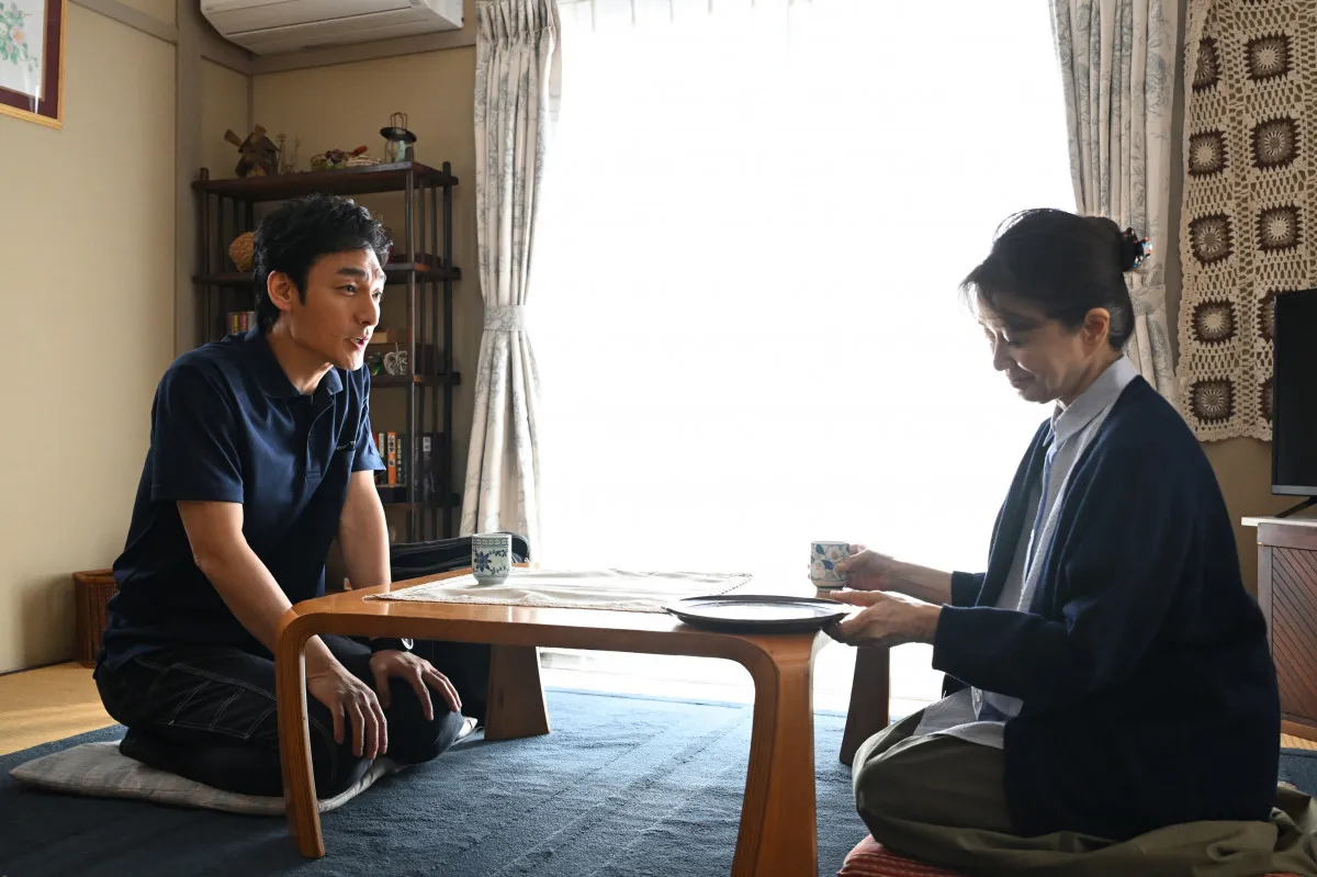 『終幕のロンド』“余命3ヶ月”こはる（風吹ジュン）の生前整理から始まる出会い【第1話あらすじ】