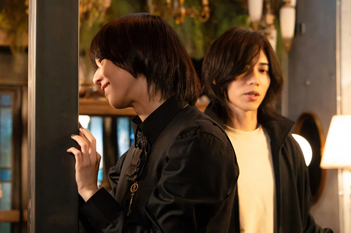 染谷俊之＆小西詠斗がW主演、怪しげな深夜ドラマ開幕　『UNREAL-不条理雑貨店-』第1話あらすじ