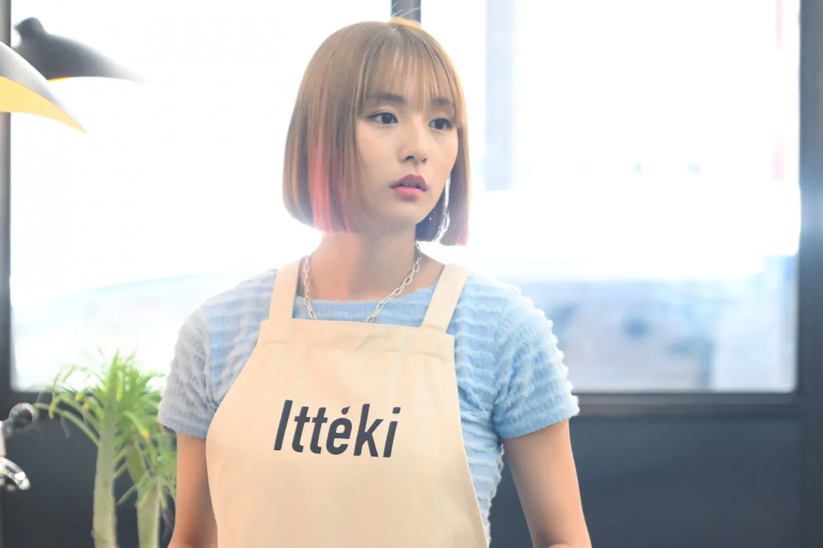 『フェイクマミー』藤崎渚役に浅川梨奈　キャラクター紹介（14）