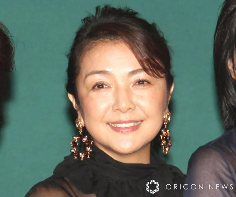 原日出子「家族でご飯です」“豚汁メイン”の豪華手料理に反響「ご飯3杯コース確実」「サイコーですね」