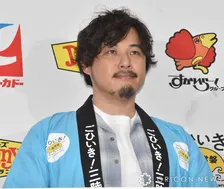 アルピー平子祐希、息子の靴が28.5センチに成長　近況に驚がく「足デカすぎん??」「お父さんが大きいもんね〜」