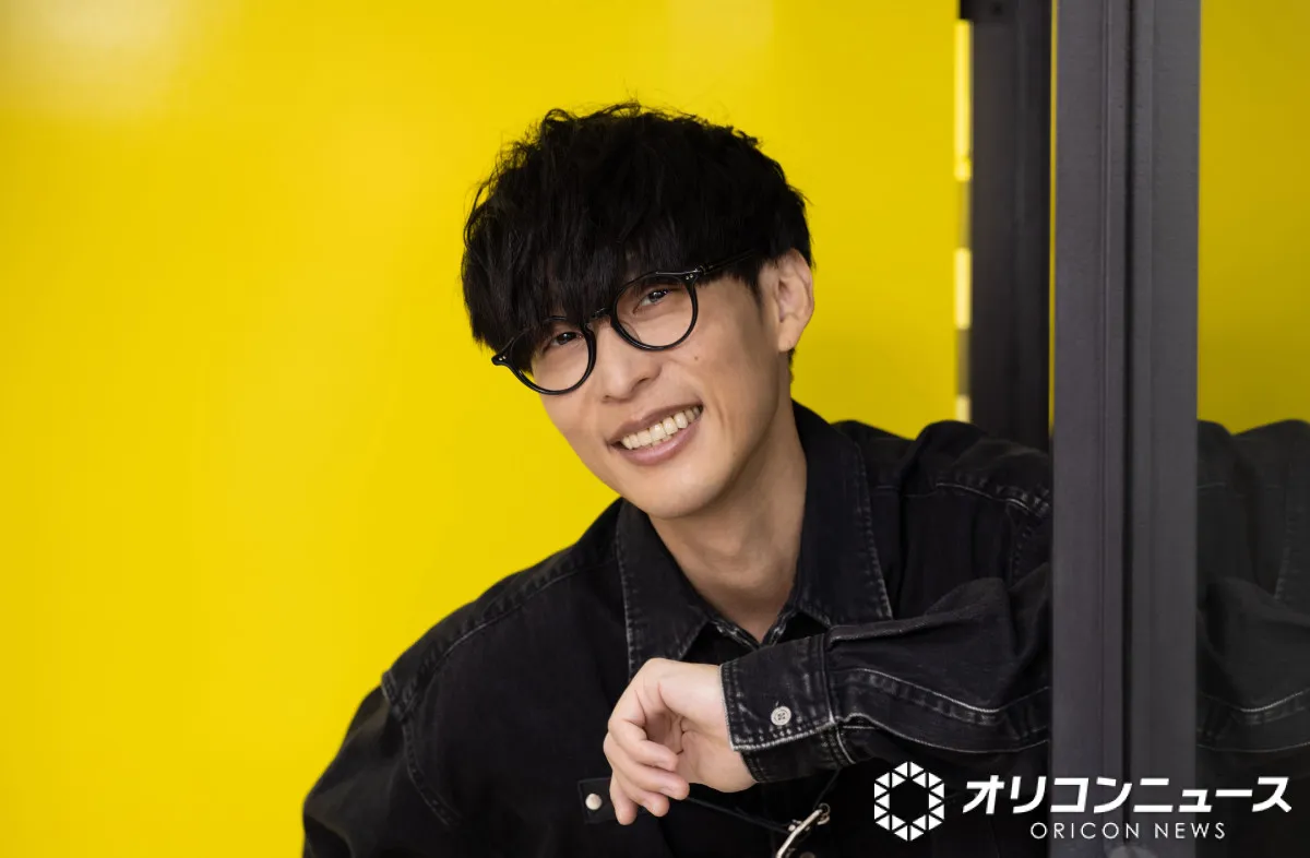 オーイシマサヨシ、“完コピファン”との2ショット投稿も…ツッコミ殺到「オーイシマサヨシすらもオーイシマサヨシを認識できてない」