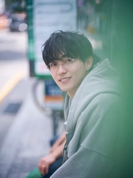 野村康太、1st写真集『暁紀』発売前重版決定 鍛え上げられた肉体美が話題に
