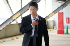 岩本照“辰之助”、白石麻衣“里夏”への笑顔にキュン　『恋する警護24時 season2』恋模様もアクションもパワーアップ