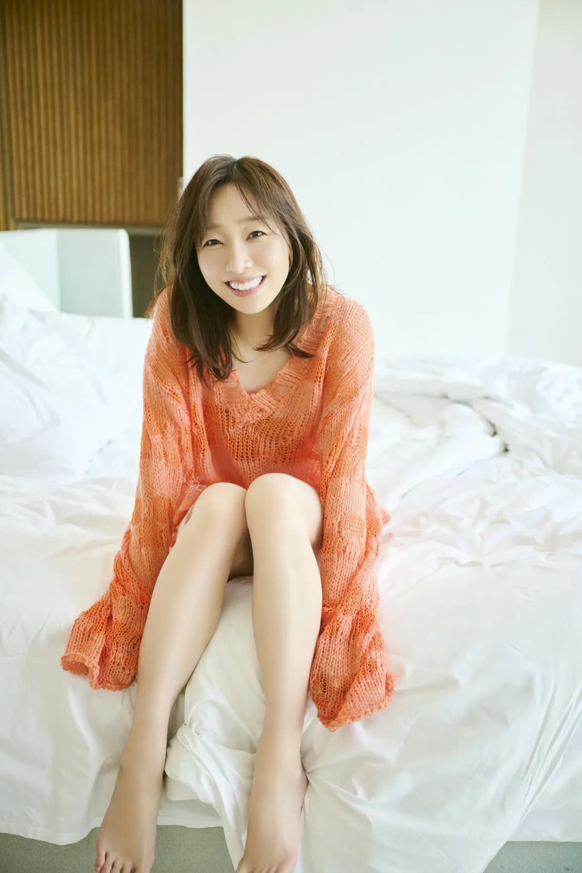 元SKE48須田亜香里、水着姿や部屋着姿で“素顔”をたっぷり収録「人生最大に腹筋が消滅している作品（笑）」