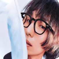 Mega Shinnosuke、ニューアルバム『天使様†』11月19日リリース決定　「ごはん食べヨ」など話題曲集結