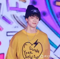 【ガルアワ】BUDDiiS小川史記、“奇跡の30歳”ぶり発揮　キュートすぎるポースが飛び出す