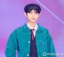 【ガルアワ】『国宝』俳優・黒川想矢、スタイリッシュなルックで登場　緊張しつつも笑顔で魅了