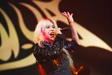 「走り続けるよ！」SHOW-YA、デビュー40周年ツアーファイナルで“無限”のロック魂を体現