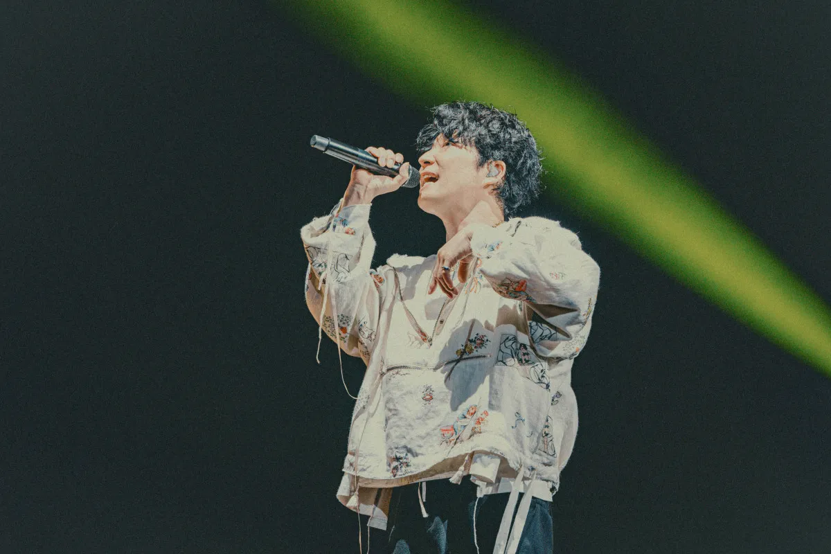 星野源、ツアー最終日に思い「あなたが本当にどん底に落ちた時もそこには僕がいます」【写真多数】