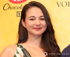 山田ローラ、夫・山田章仁と子ども4人の「みんな違ってみんな綺麗」瞳の色を紹介　その美しさが話題「綺麗過ぎて吸い込まれます」